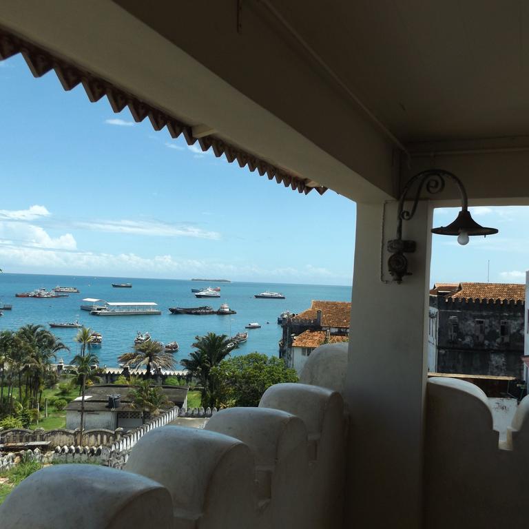 Mashariki Palace Hotel ザンジバルシティ エクステリア 写真
