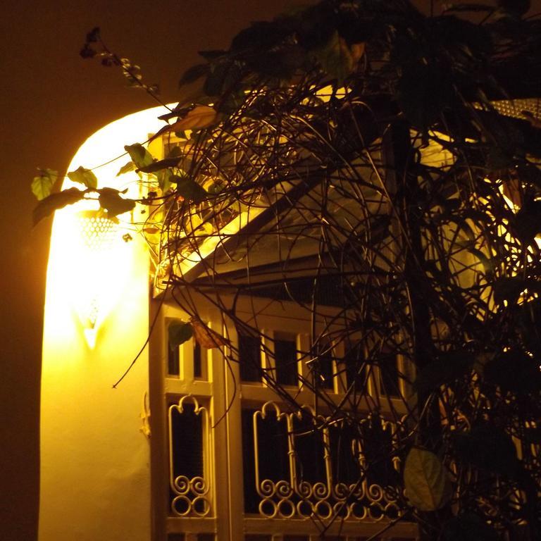 Mashariki Palace Hotel ザンジバルシティ エクステリア 写真