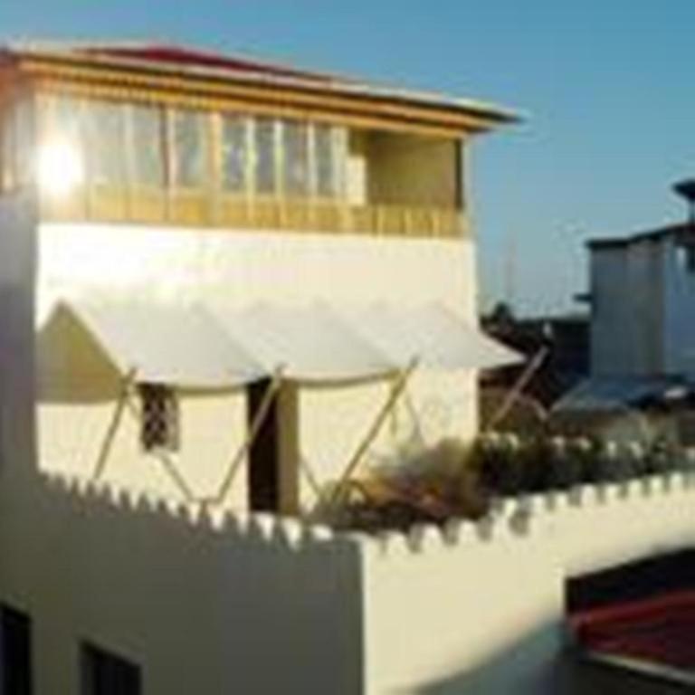 Mashariki Palace Hotel ザンジバルシティ エクステリア 写真